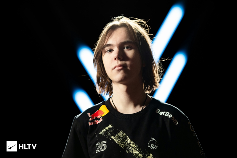 既注重体育 既注重体育