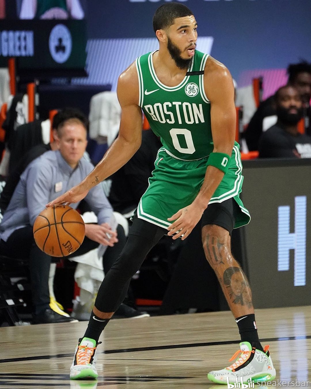 从宏观看 从宏观看